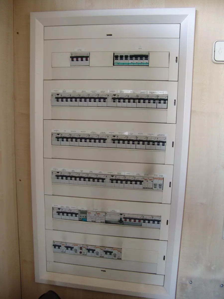Proyecto eléctrico Sevilla